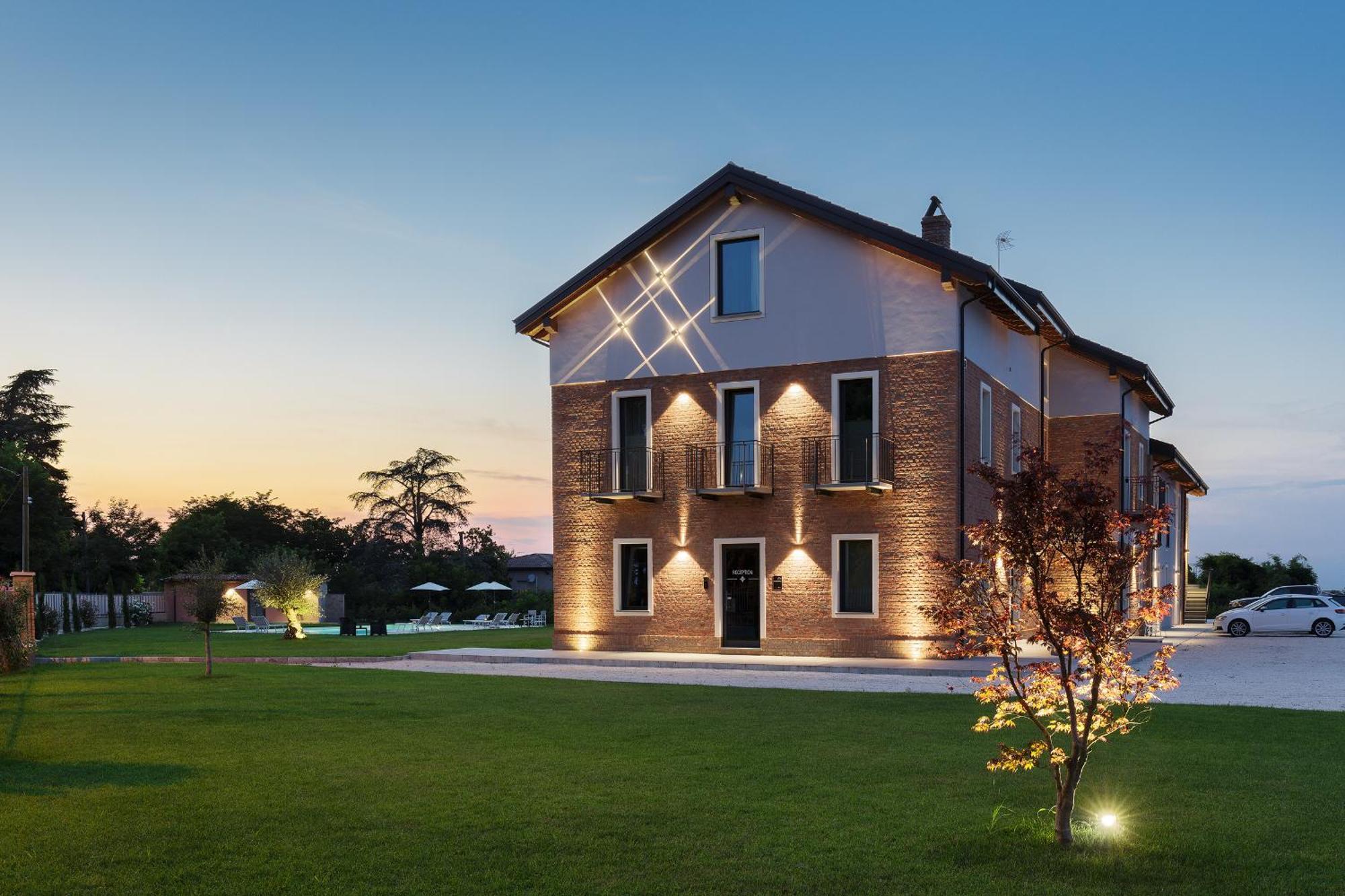 Casale Auriga - Oltrepo' Pavese Bed & Breakfast Codevilla Екстериор снимка