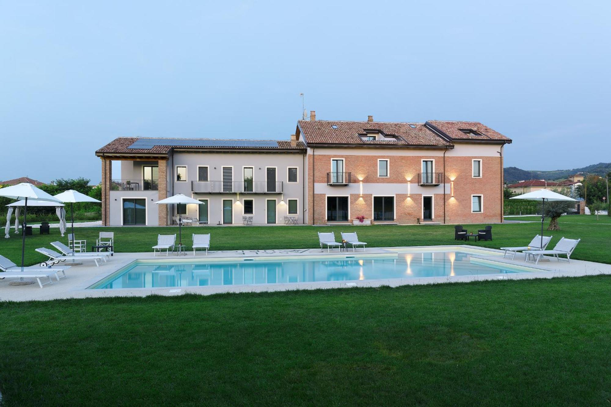 Casale Auriga - Oltrepo' Pavese Bed & Breakfast Codevilla Екстериор снимка